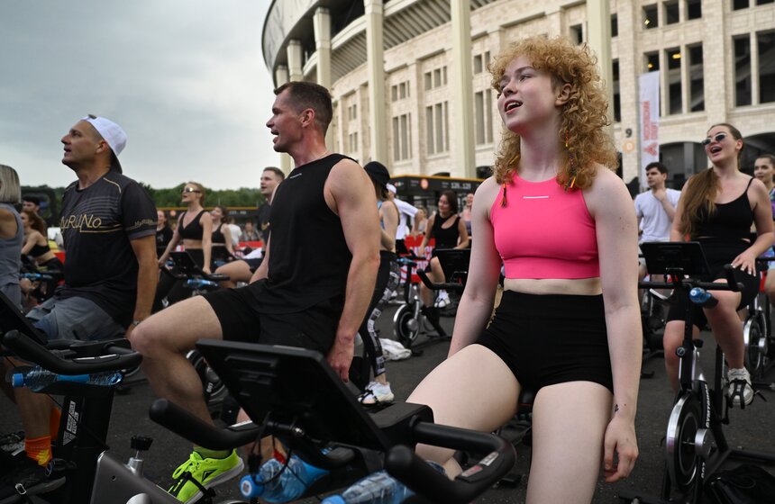 В "Лужниках" прошел праздник в честь Дня спорта 20 фото