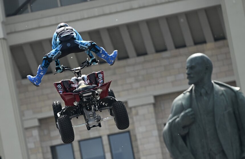 В "Лужниках" прошел праздник в честь Дня спорта 12 фото