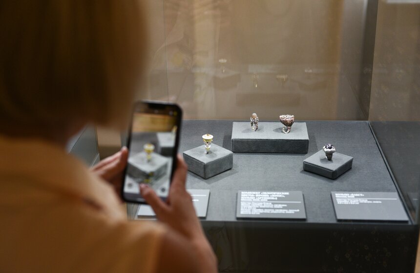 Выставка Гохрана открылась в Петровском путевом дворце 10 фото