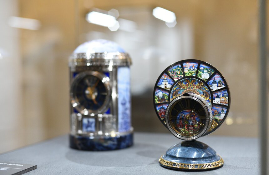 Выставка Гохрана открылась в Петровском путевом дворце 16 фото