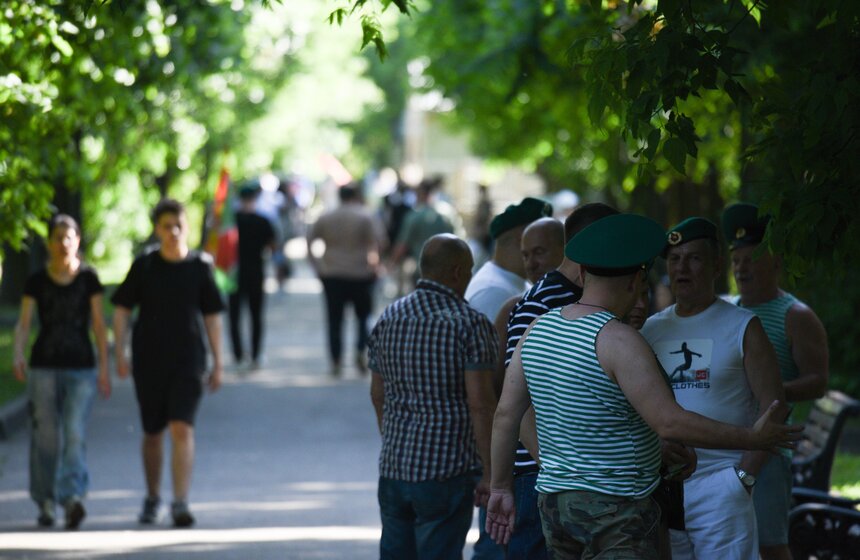 День пограничника отметили в Москве 8 фото