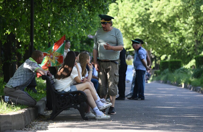 День пограничника отметили в Москве 13 фото