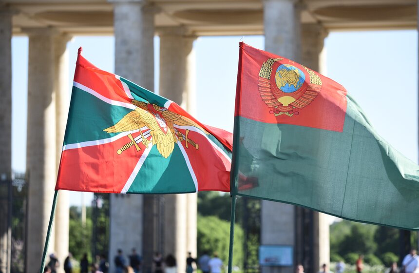 День пограничника отметили в Москве 16 фото