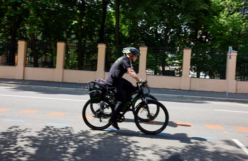 Велопатруль ЦОДД продолжил работу на улицах Москвы 15 фото