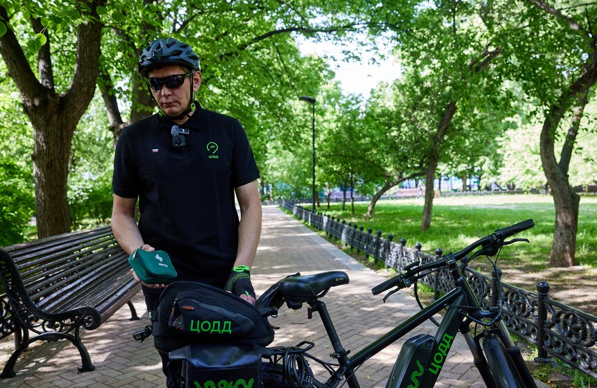 Велопатруль ЦОДД продолжил работу на улицах Москвы 2 фото