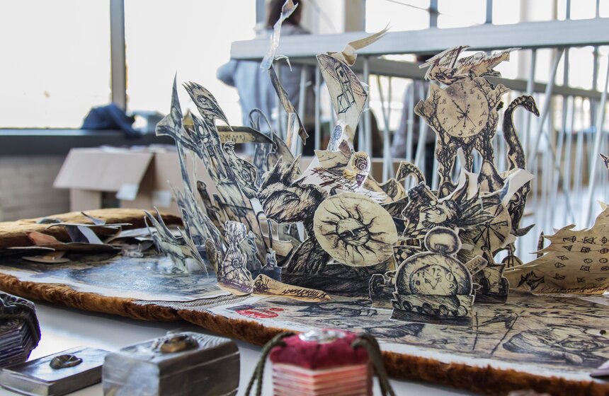 В Москве открылся первый фестиваль "Арт-книга и рукиздат" 8 фото