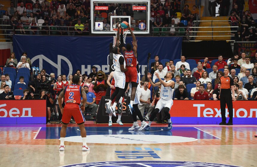 ЦСКА обыграл "Зенит" в четвертом матче финала Лиги ВТБ 4 фото