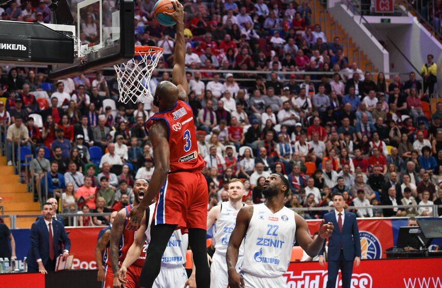 ЦСКА обыграл "Зенит" в четвертом матче финала Лиги ВТБ 19 фото