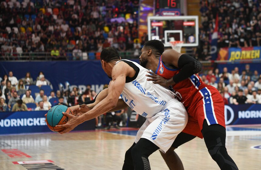 ЦСКА обыграл "Зенит" в четвертом матче финала Лиги ВТБ 2 фото