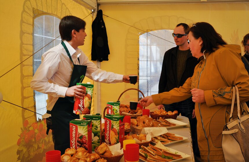 В Измайловском парке прошел весенний субботник 9 фото