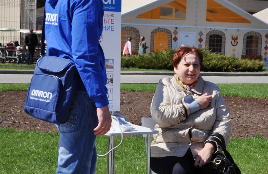 В Измайловском парке прошел весенний субботник 8 фото