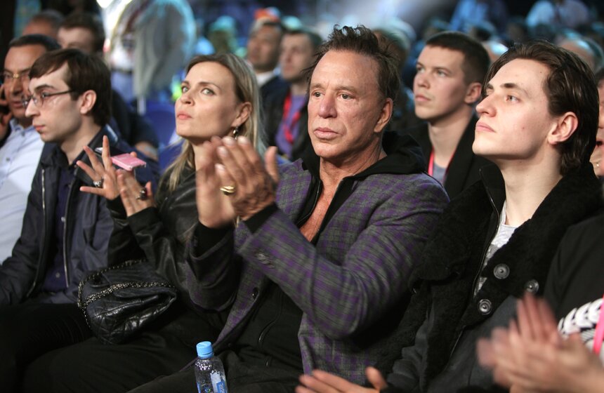 Бой между Денисом Лебедевым и Гильермо Джонсом отменили 3 фото