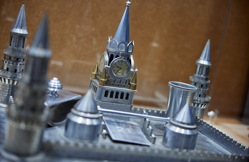 На ВДНХ пройдет выставка, посвященная часам и механизмам 15 фото