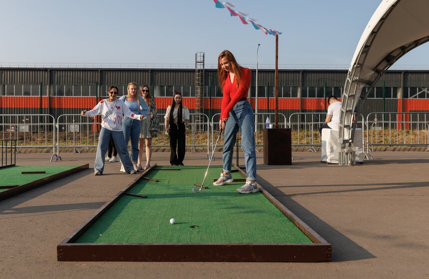 В кинопарке "Москино" прошел фестиваль "Солома" 27 фото