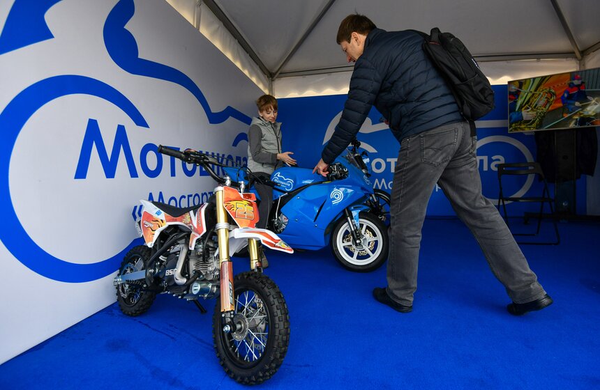 День мотоциклиста прошел на Северном речном вокзале 16 фото