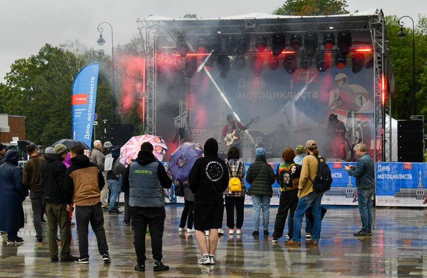 День мотоциклиста прошел на Северном речном вокзале 7 фото