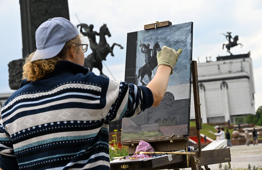 Москва отметила День России масштабными праздничными мероприятиями 25 фото