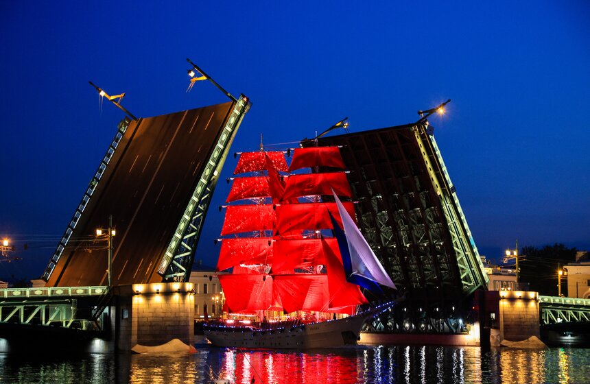 В Петербурге состоялась первая репетиция "Алых парусов" 16 фото