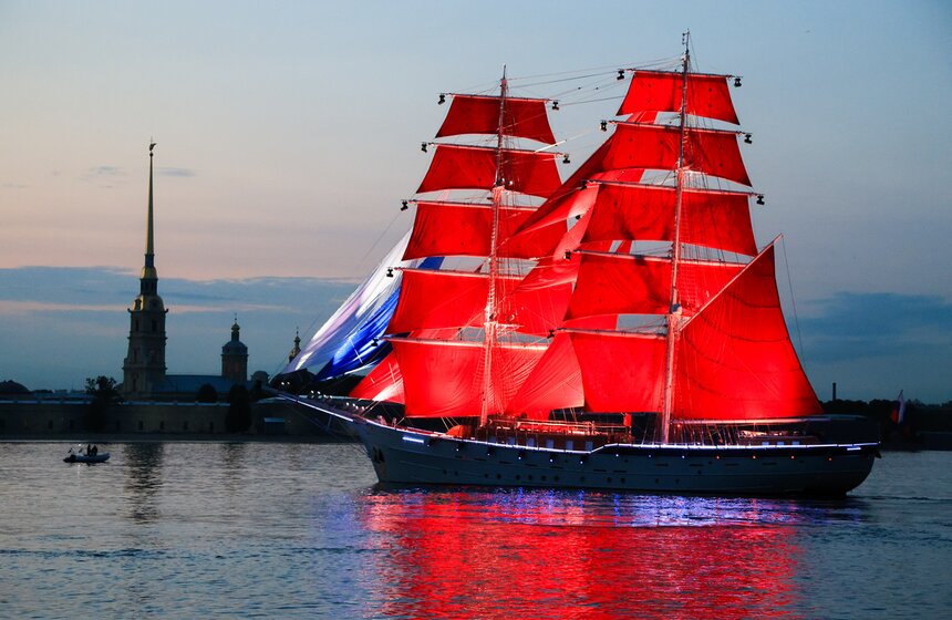 В Петербурге состоялась первая репетиция "Алых парусов" 14 фото