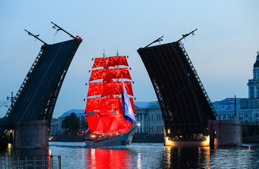 В Петербурге состоялась первая репетиция "Алых парусов" 11 фото