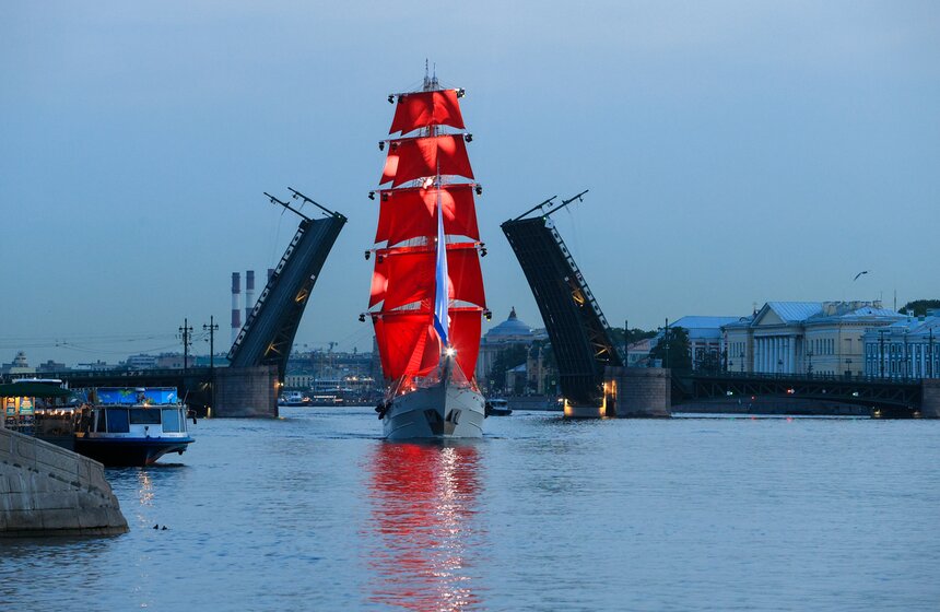 В Петербурге состоялась первая репетиция "Алых парусов" 6 фото