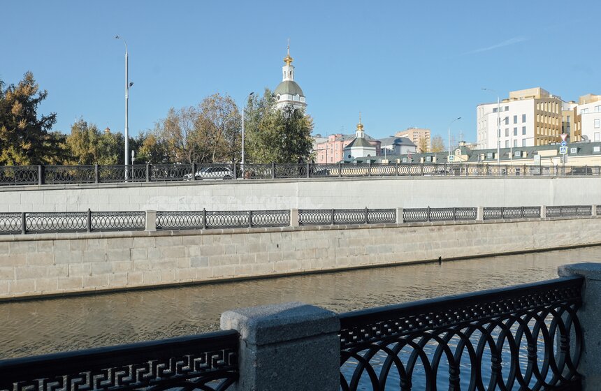 Территории вдоль Яузы преобразили в рамках программы по благоустройству набережных 19 фото