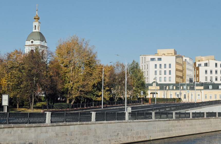 Территории вдоль Яузы преобразили в рамках программы по благоустройству набережных 4 фото