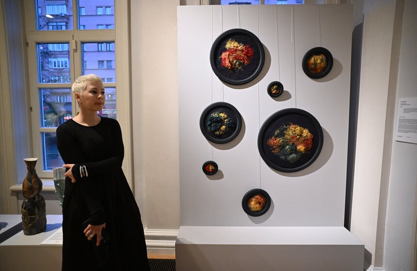 Выставка "Трын*Трава. Современный русский стиль" проходит в Москве 13 фото