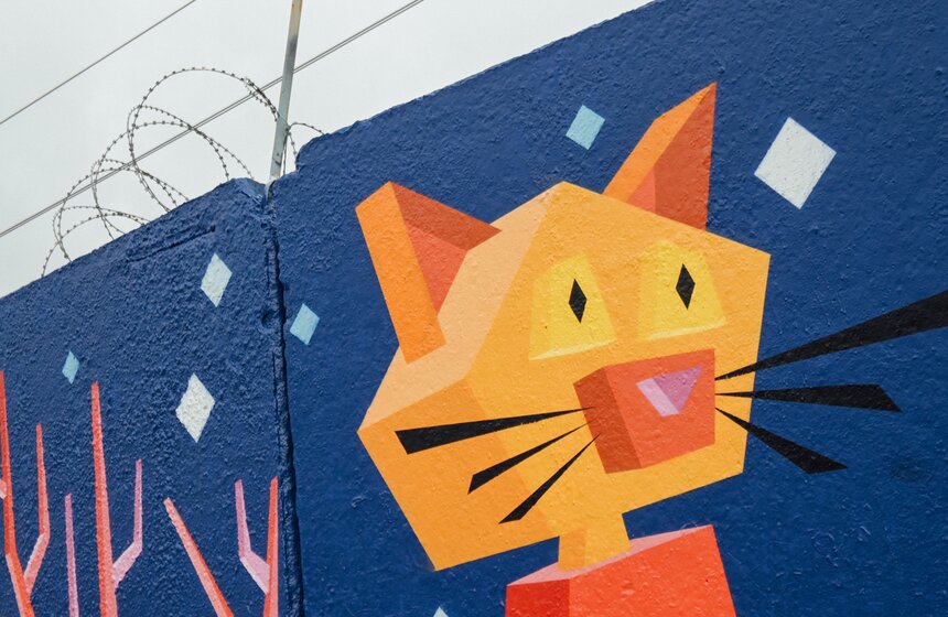 Выставка "Теплые объятия столицы" стартовала возле станции метро "Курская" 17 фото