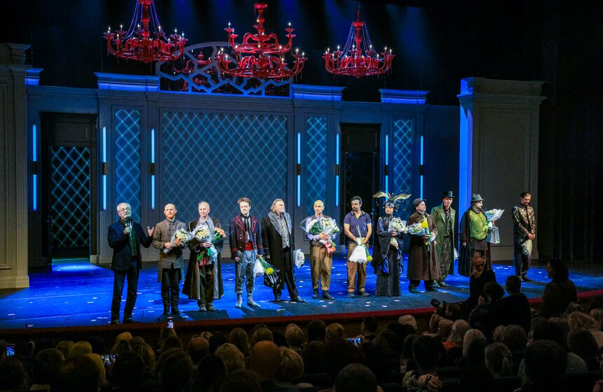 Театр Сатиры отметил 100-летие премьерой спектакля "Игроки" 22 фото