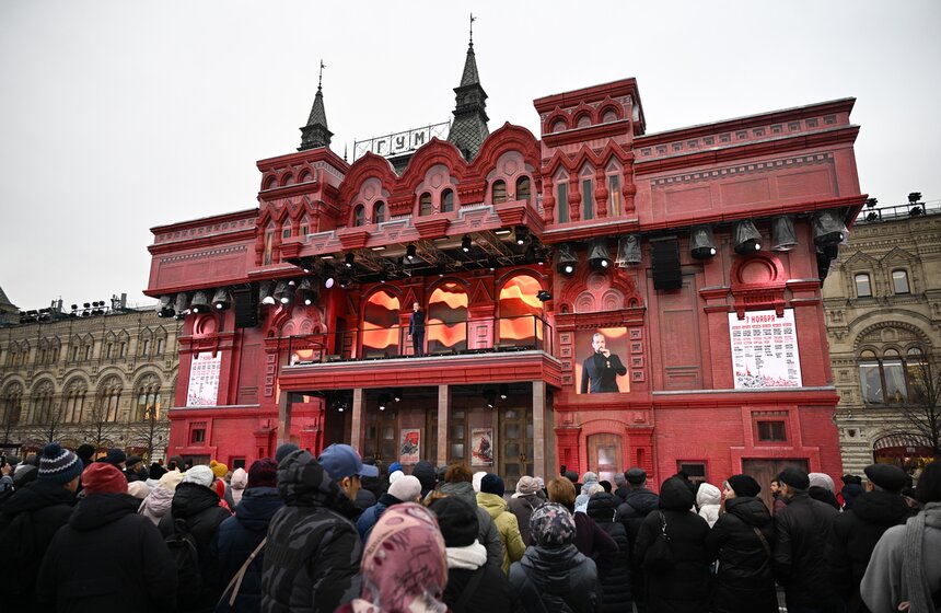 На Красной площади открылась выставка к годовщине парада 1941 года 4 фото