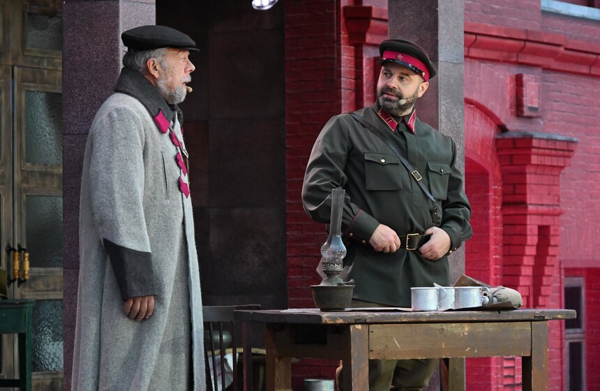 На Красной площади открылась выставка к годовщине парада 1941 года 15 фото