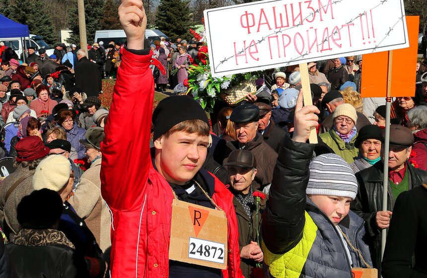 На Поклонной горе прошел мемориальный митинг 5 фото