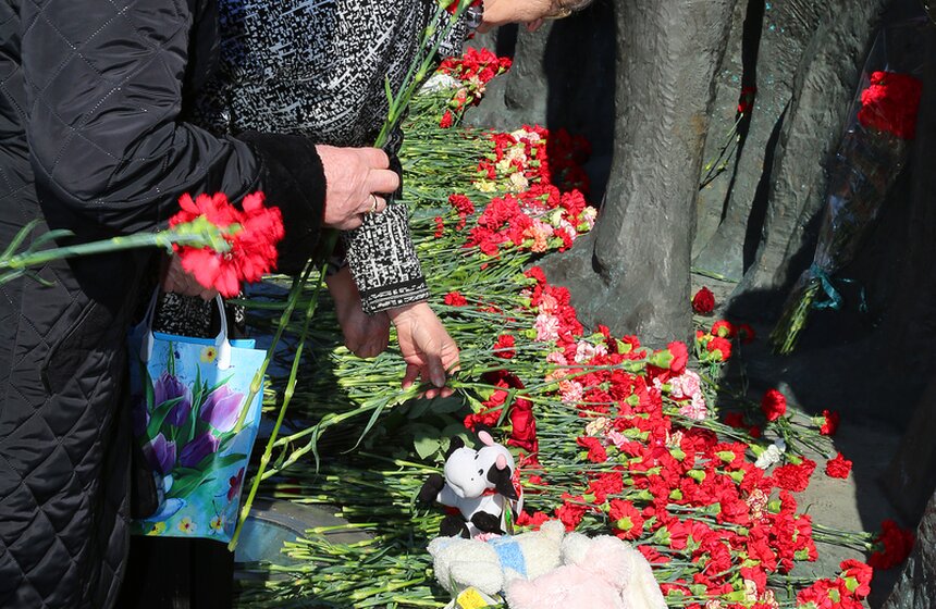 На Поклонной горе прошел мемориальный митинг 15 фото