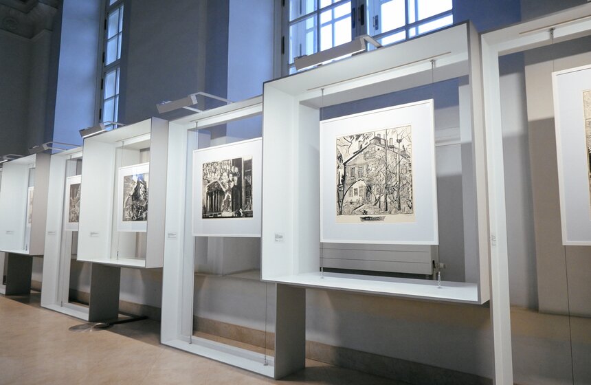 Выставка живописи "Русь литературная" проходит в "Манеже" 2 фото