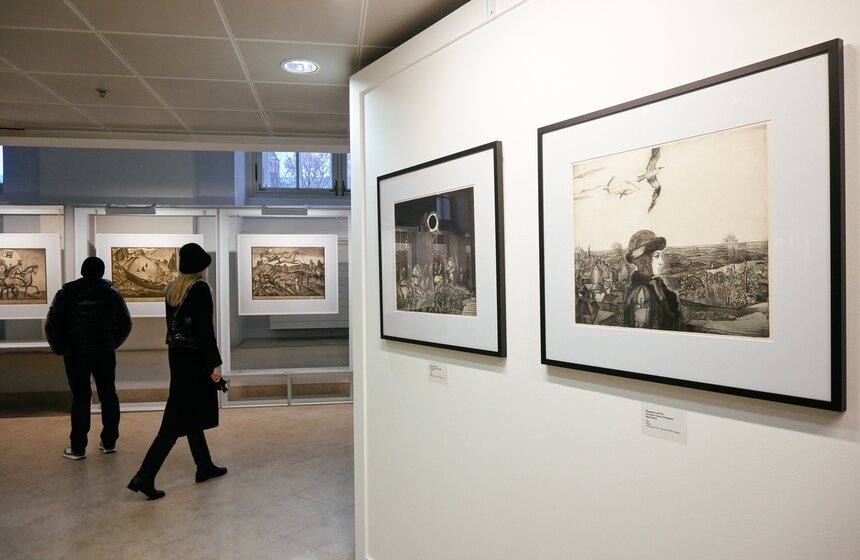 Выставка живописи "Русь литературная" проходит в "Манеже" 7 фото