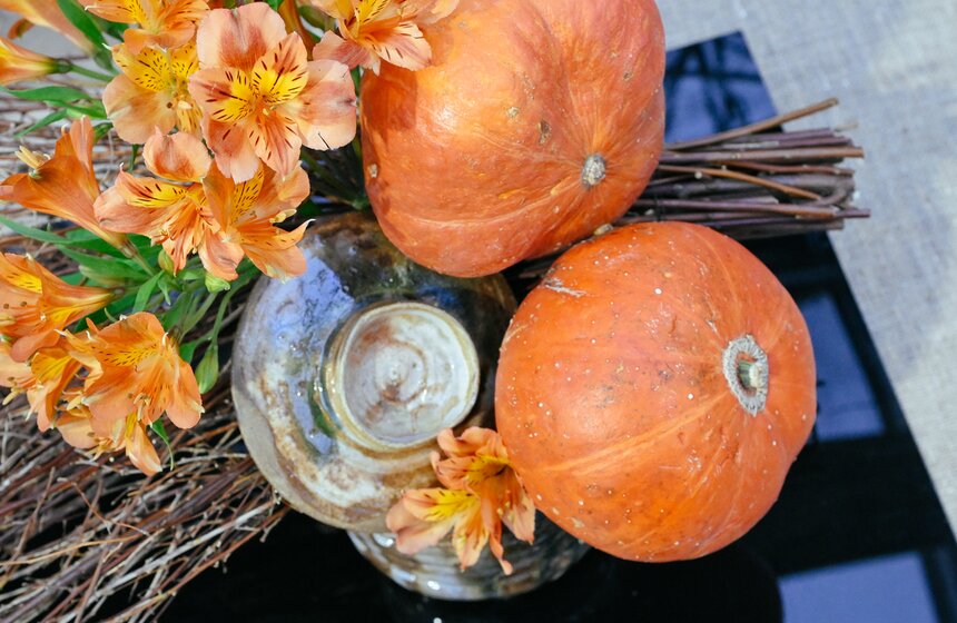 Выставка икебаны "Акценты осени" проходит в Москве 9 фото