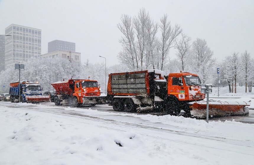 Снегопад накрыл Москву 31 декабря 1 фото