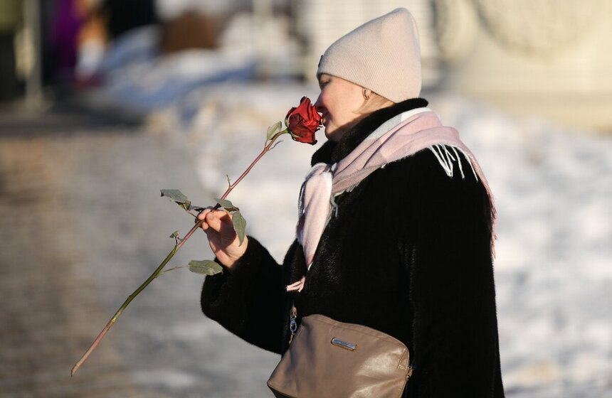 <a href="https://www.m24.ru/galleries/gorod/07012024/655054" target="_blank">Рождественскую программу подготовили на ВДНХ</a>