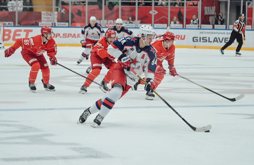 "Спартак" обыграл ЦСКА в матче КХЛ 13 фото