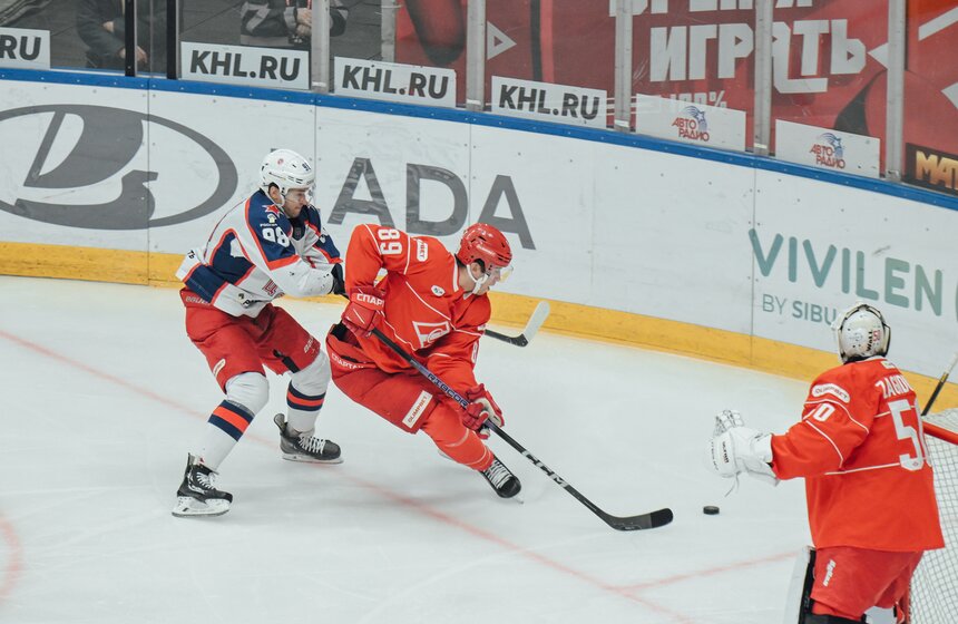 "Спартак" обыграл ЦСКА в матче КХЛ 5 фото