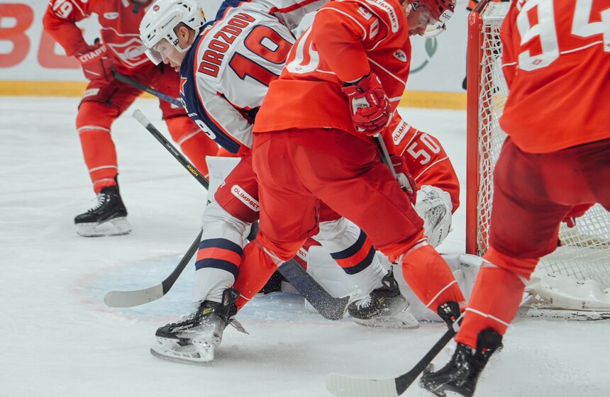 "Спартак" обыграл ЦСКА в матче КХЛ 15 фото