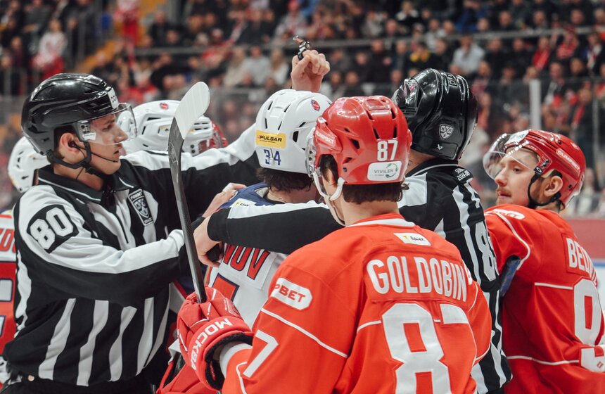 "Спартак" обыграл ЦСКА в матче КХЛ 11 фото