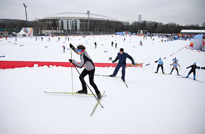 В "Лужниках" прошли лыжные соревнования TOPSKI FAMILY 3 фото