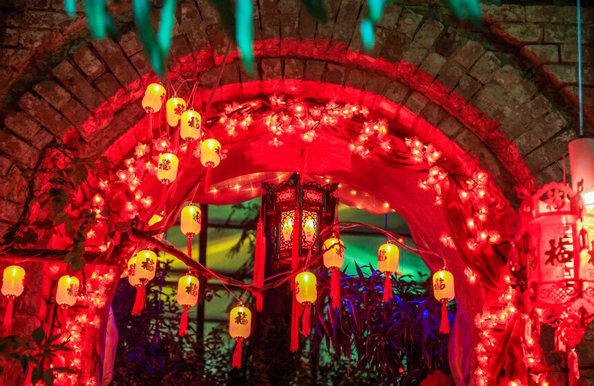 В "Аптекарском огороде" начался фестиваль китайского Нового года 6 фото