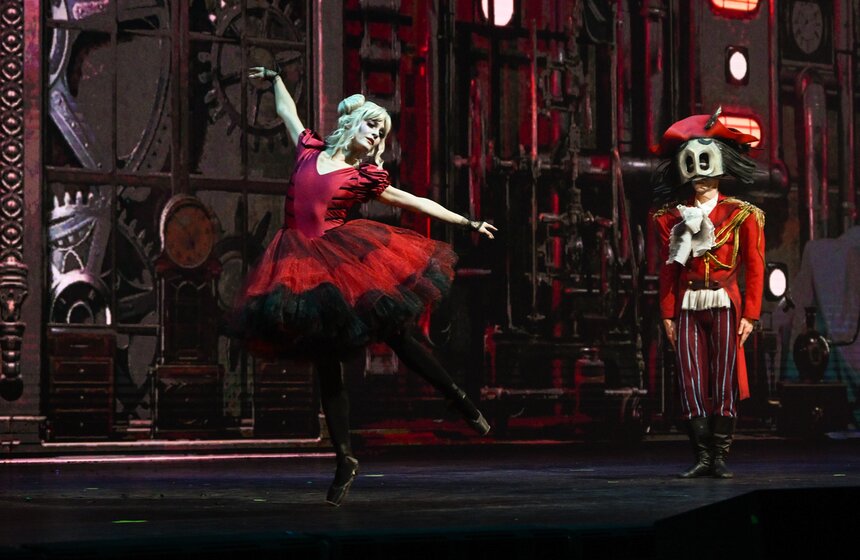 Премьера шоу "Щелкунчик. Королевство летучих мышей" прошла в "ЦСКА Арене" 12 фото