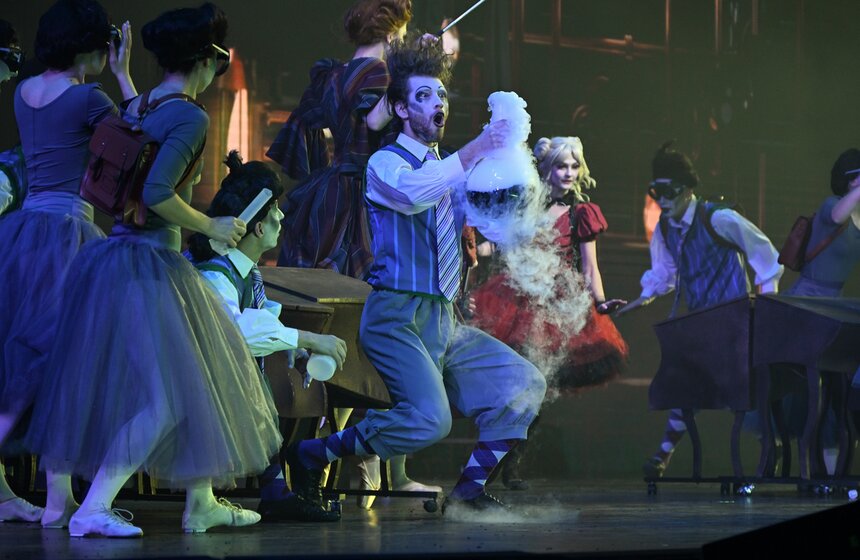 Премьера шоу "Щелкунчик. Королевство летучих мышей" прошла в "ЦСКА Арене" 3 фото