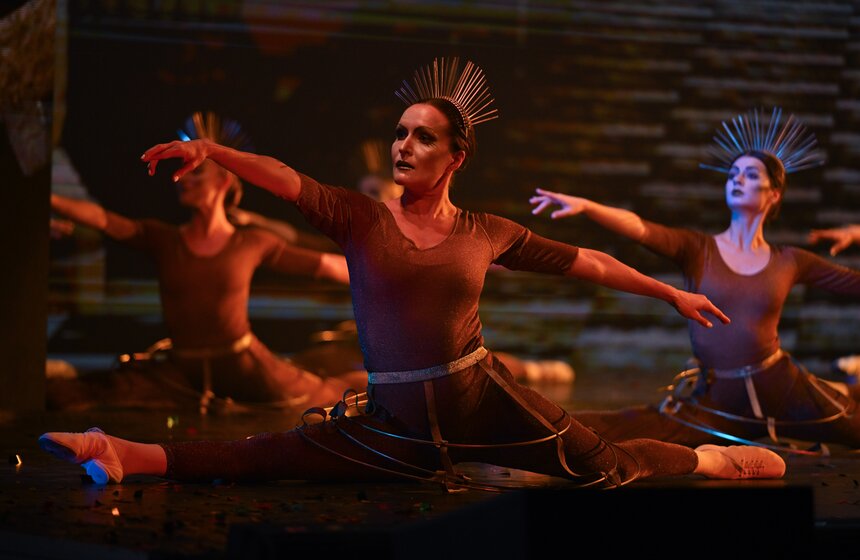 Премьера шоу "Щелкунчик. Королевство летучих мышей" прошла в "ЦСКА Арене" 16 фото