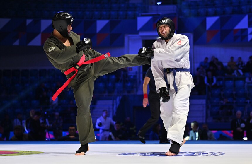 Чемпионат мира по рукопашному бою в абсолютной весовой категории прошел в Москве 30 фото