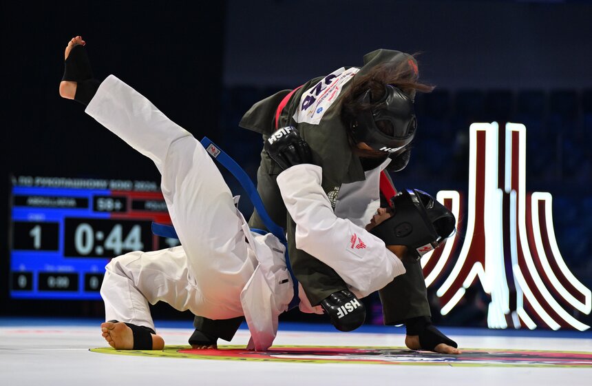 Чемпионат мира по рукопашному бою в абсолютной весовой категории прошел в Москве 27 фото